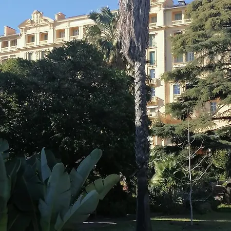 Imperial Palace Bord De Apartment Menton